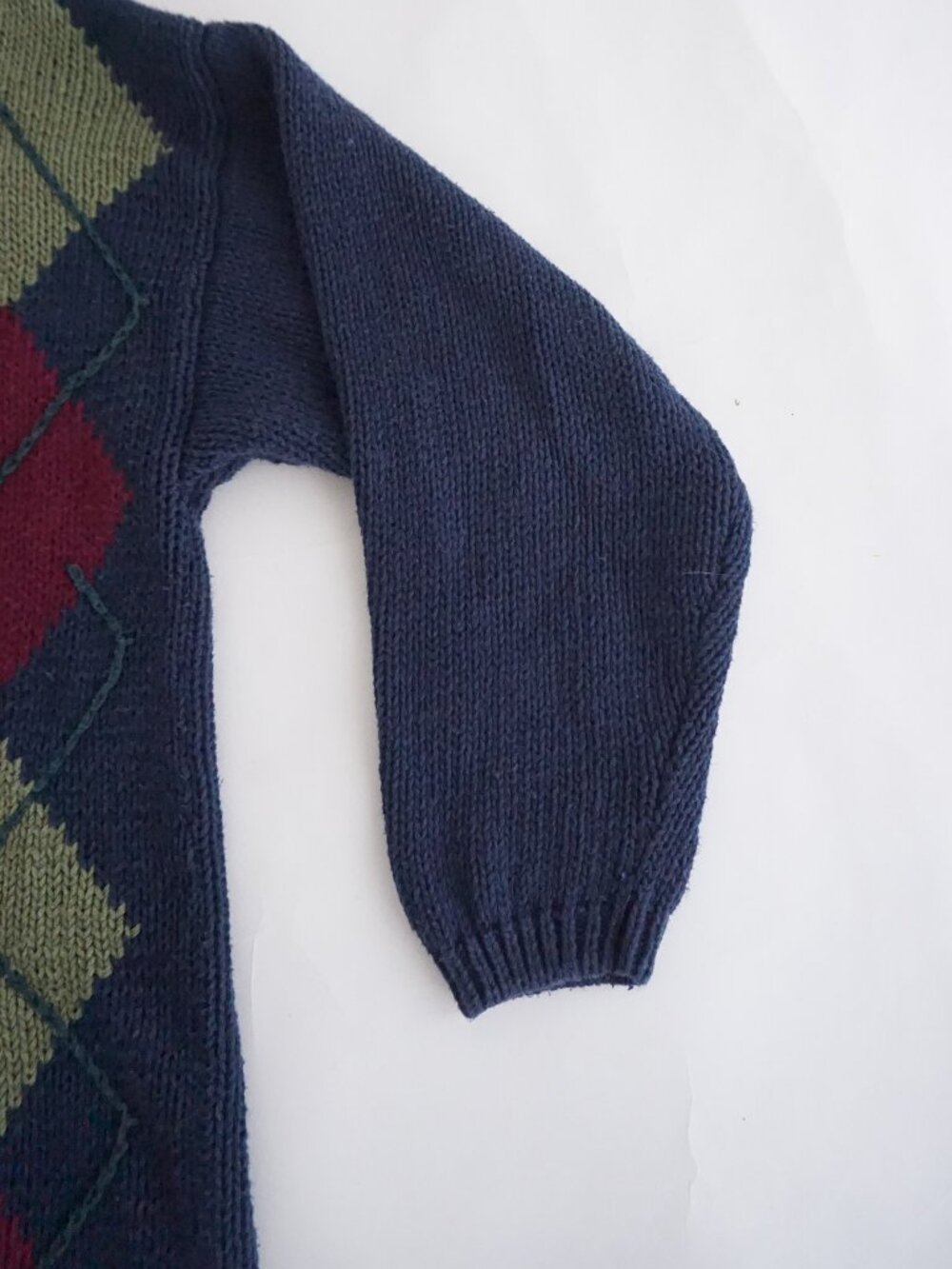Vintage White Stag Navy Burgundy Argyle Flowers Embroidered Cotton Sweater XL - Picture 3 of 13